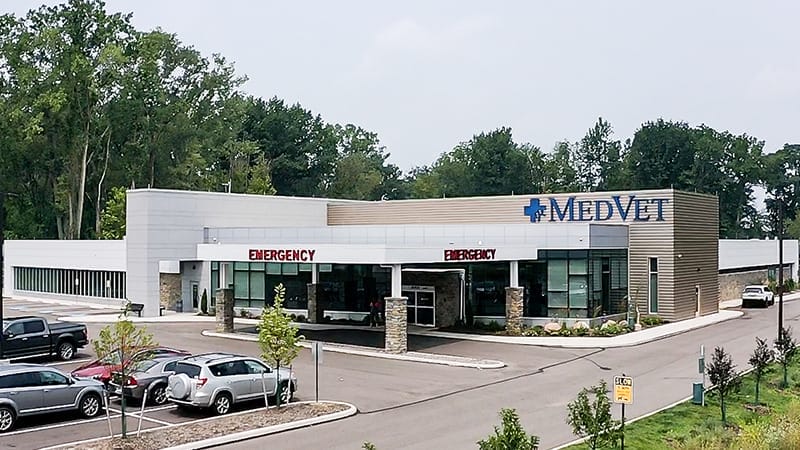 MedVet Cleveland veterinary hospital showing parking lot and building’s emergency entrance.