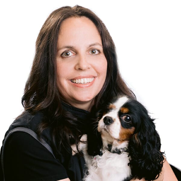 Dr. Melinda (Mendy) Leshy with pet