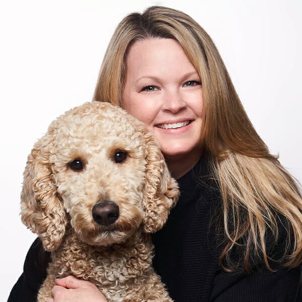 Dr. Amanda Tarter Reed with pet