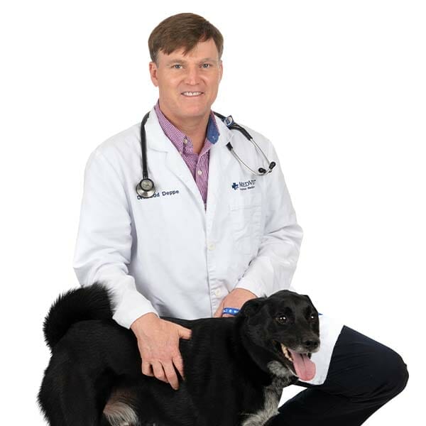 Dr. Todd Deppe with pet