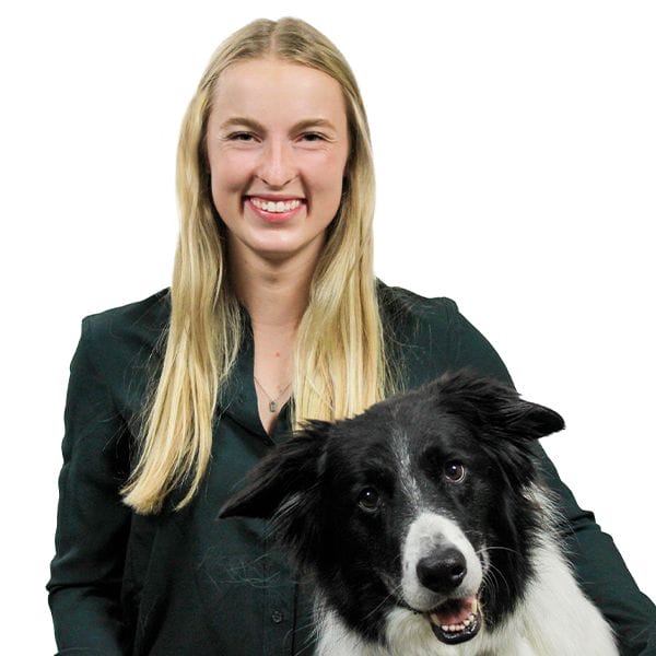 Dr. Ali Weaver with pet