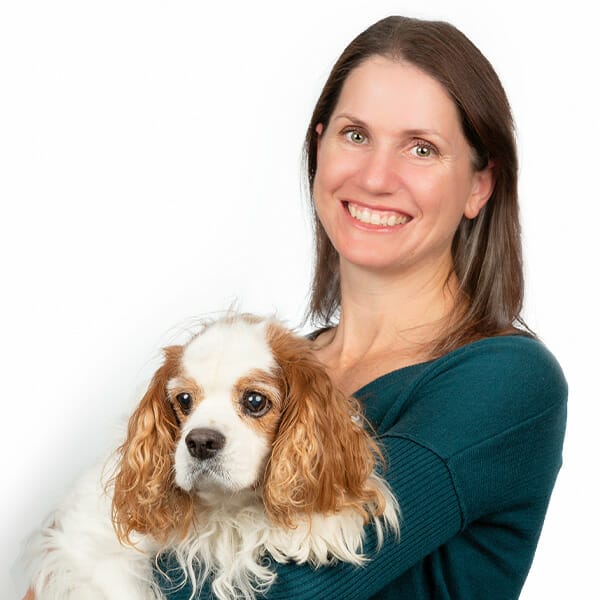 Dr. Robin Kelly with pet