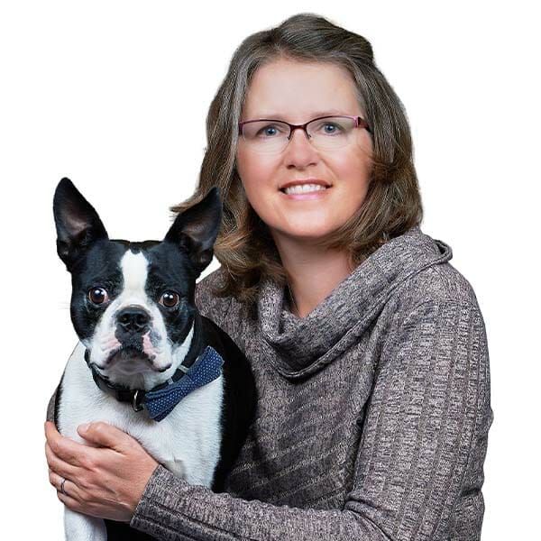 Dr. Carrie Breaux with pet