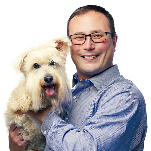 Dr. Andreas Bachelez with pet