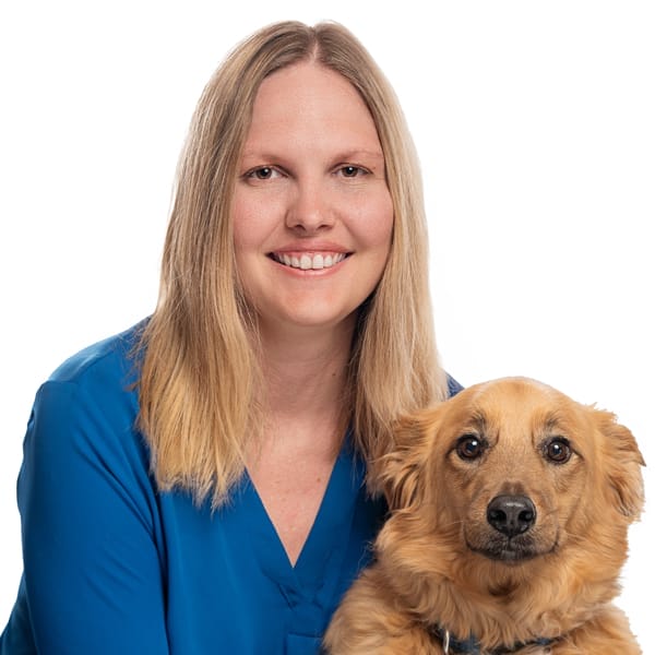 Dr. Roxanne Constanzo with pet