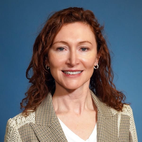 Headshot of Jen Burns