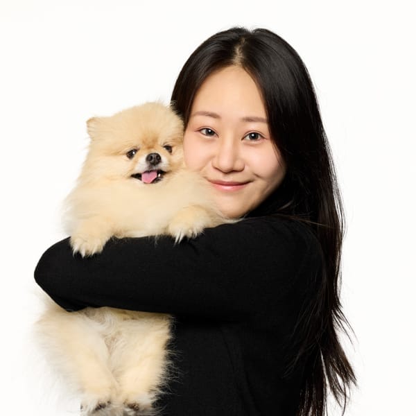 Dr. Yujin Joung with pet