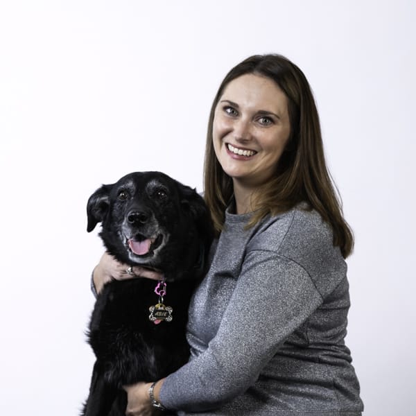 Dr. Caitlin Ashlock with pet