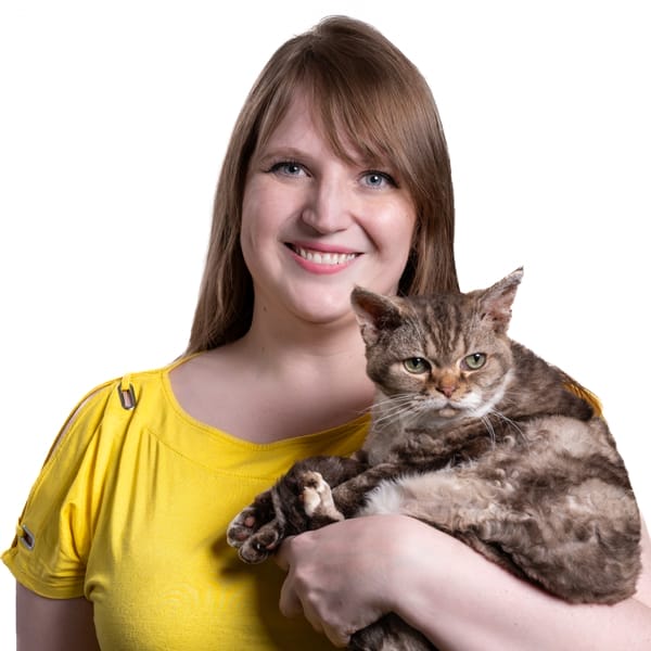 Dr. Mallory Clouse with pet