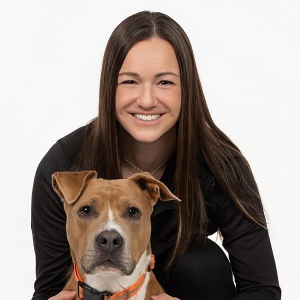 Dr. Jessica Meloche with pet
